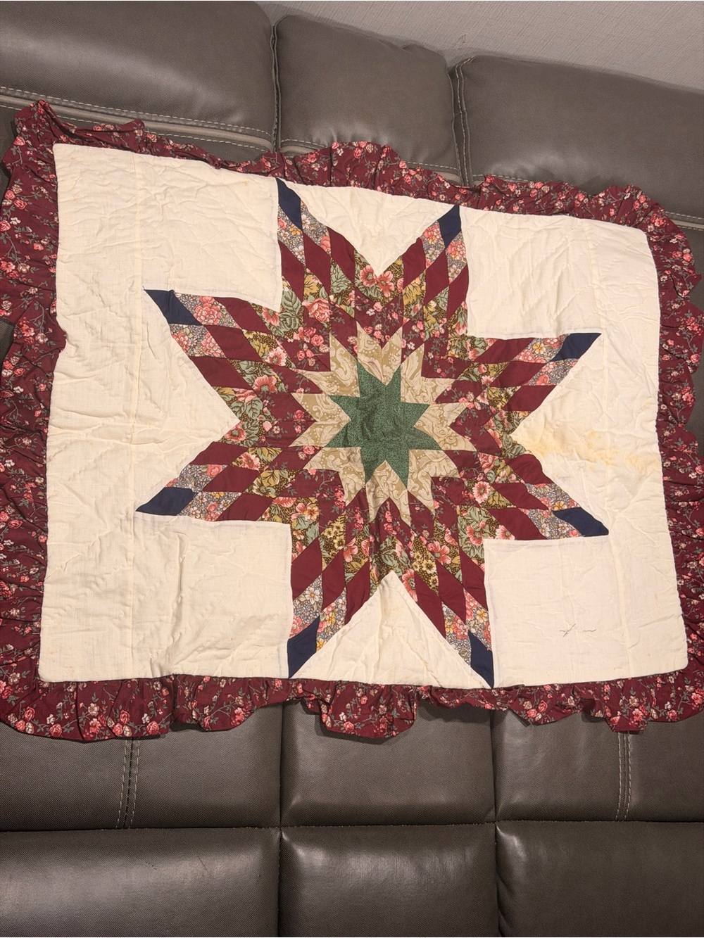 Handmade Star Patchwork pillowcase Quilt - Red, Green, Cream - Unbranded